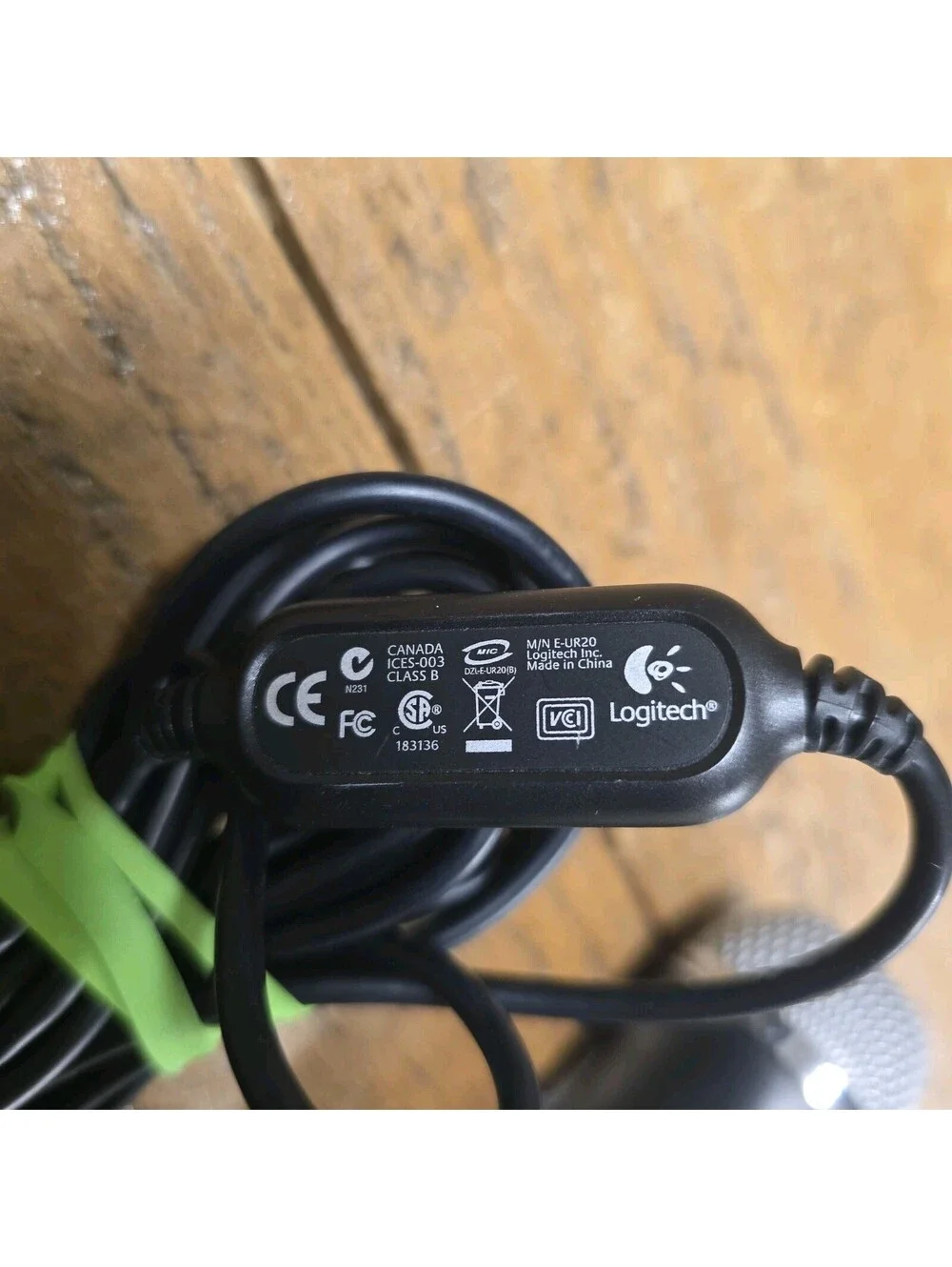 Logitech Rock Band Wired USB Microphone (E-UR20) For Xbox 360 PS2 PS3 Wii Mic s